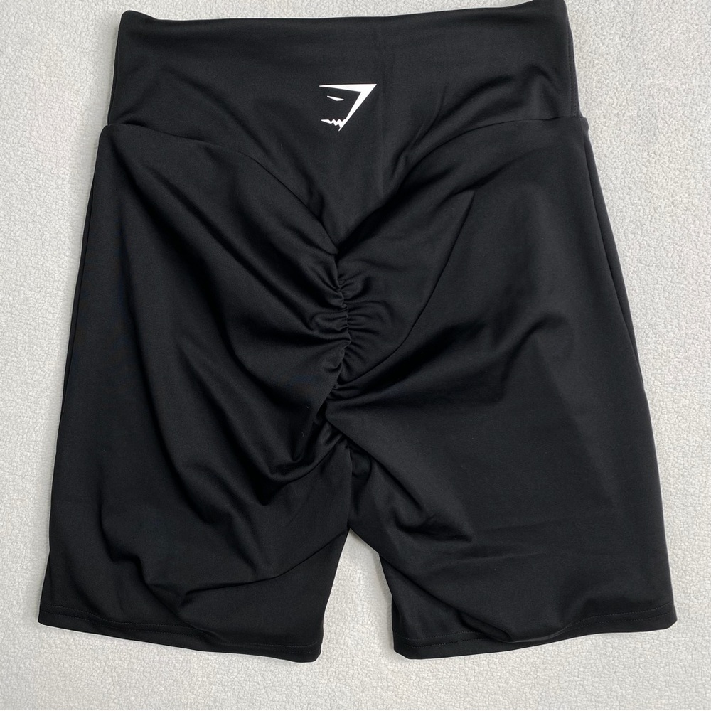 Gymshark High-Rise Reps Power Tight Shorts•Black - Picture 5 of 10
